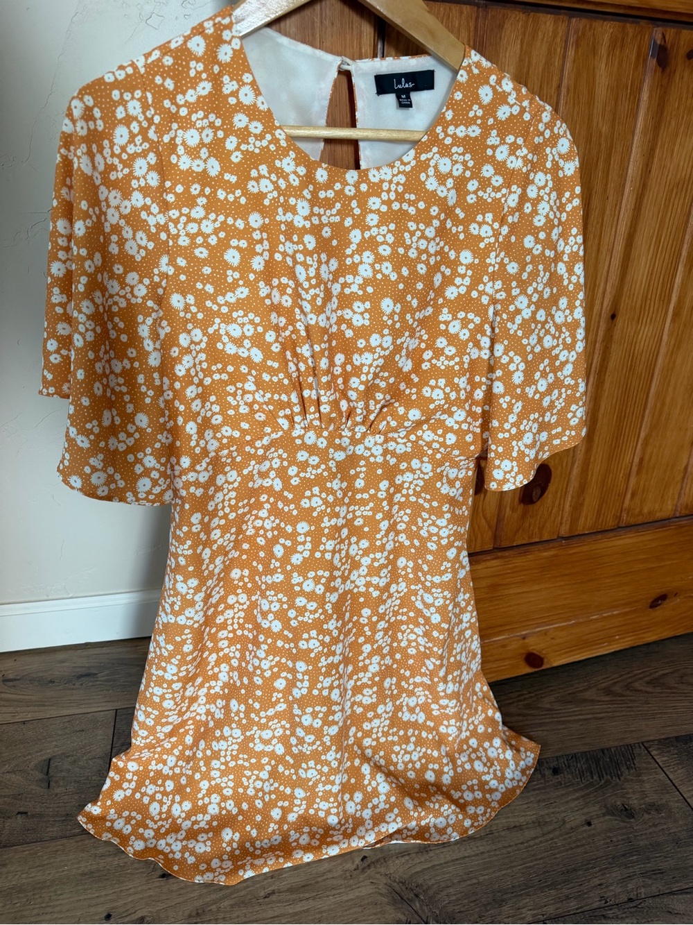 Lulus Orange & White Floral Flutter Sleeve Dress - Women’s Size Medium mustard